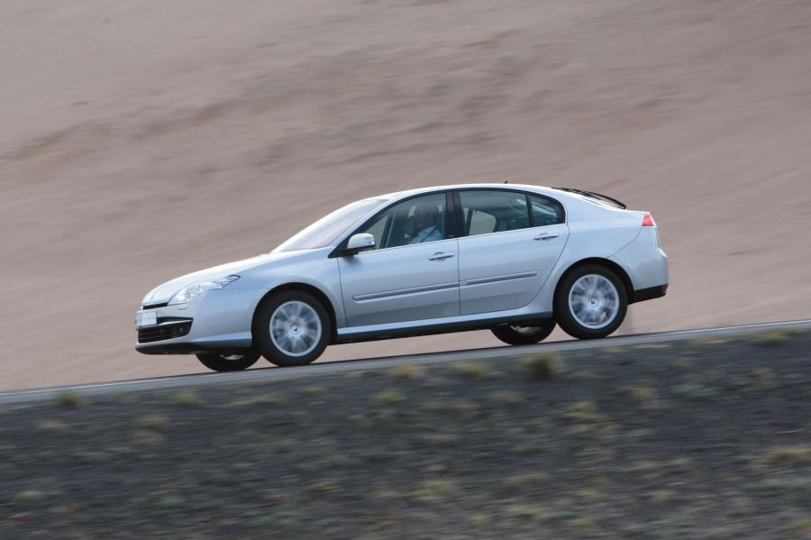  Renault Laguna III 2007 года  (фото 72 из 92)